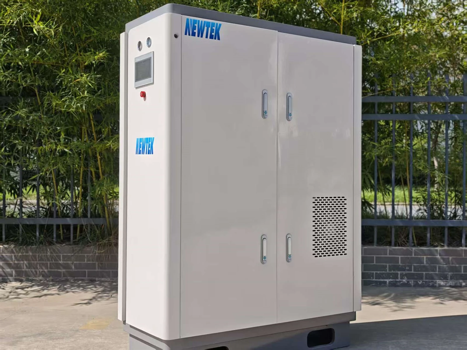 Integrated On-Site Oxygen plant Integrated On-Site Oxygen plant